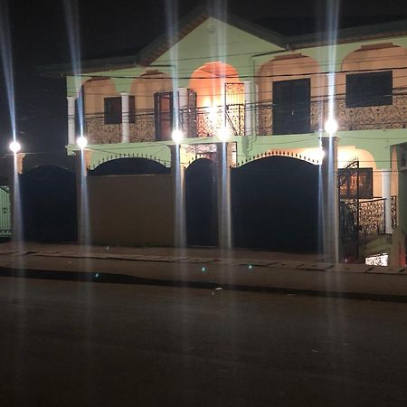 Appartement Moderne De 120M2, Dote De Cameras De Surveillance, Quartier Residentiel, Nkomo Maetur, Yaounde Bagian luar foto